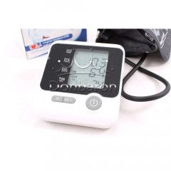Апарат за измерване на кръвно налягане UKC blood pressure monitor