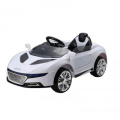 НОВА Детска акумулаторна количка с дистанционно AUDI,LED светлини,MP3