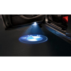 Лого проектор за директно вграждане във врата на коли